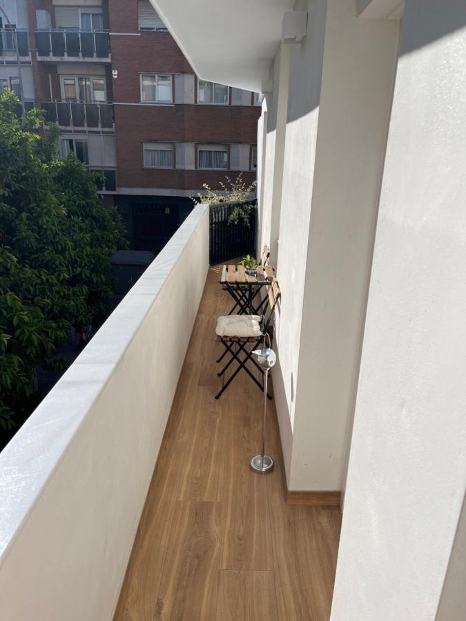 Apartamento Orilla De Triana Σεβίλλη Εξωτερικό φωτογραφία