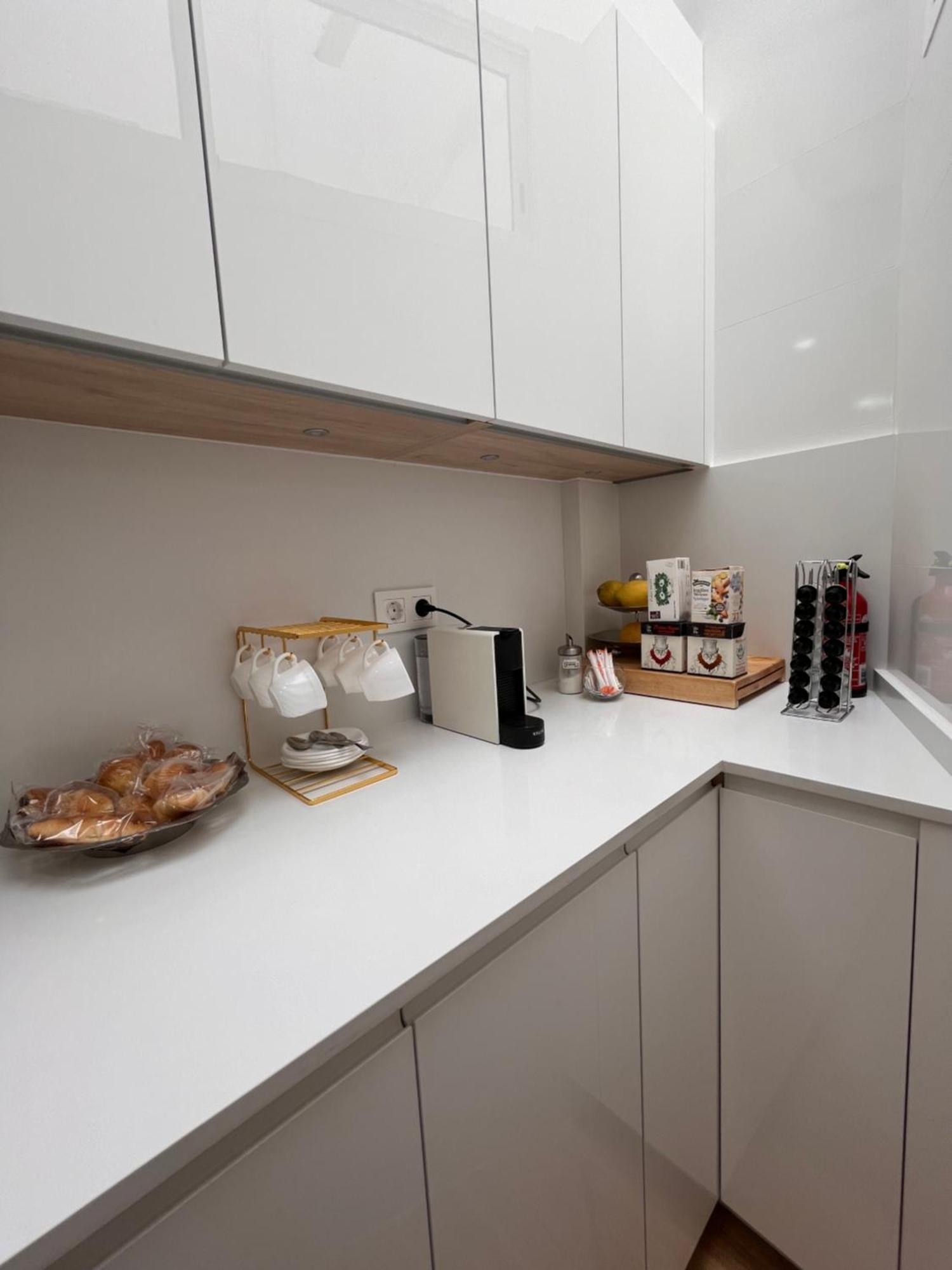 Apartamento Orilla De Triana Σεβίλλη Εξωτερικό φωτογραφία