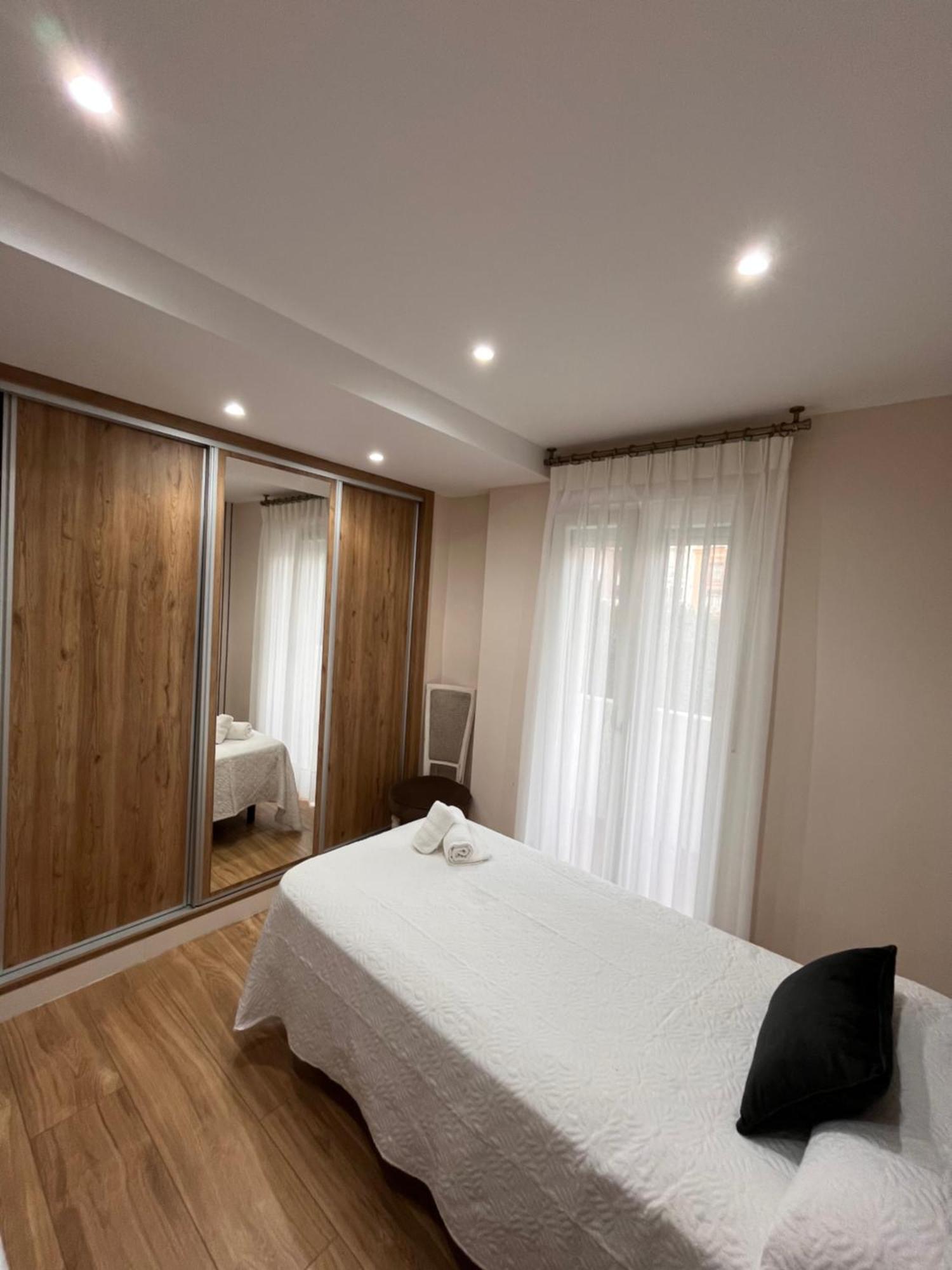 Apartamento Orilla De Triana Σεβίλλη Εξωτερικό φωτογραφία